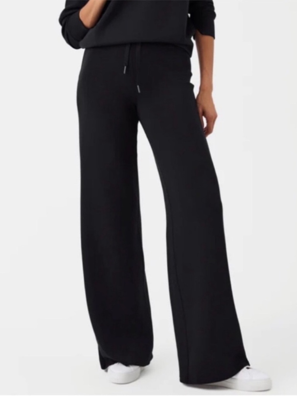 SPANX air essentials wide leg pants in black - Medium